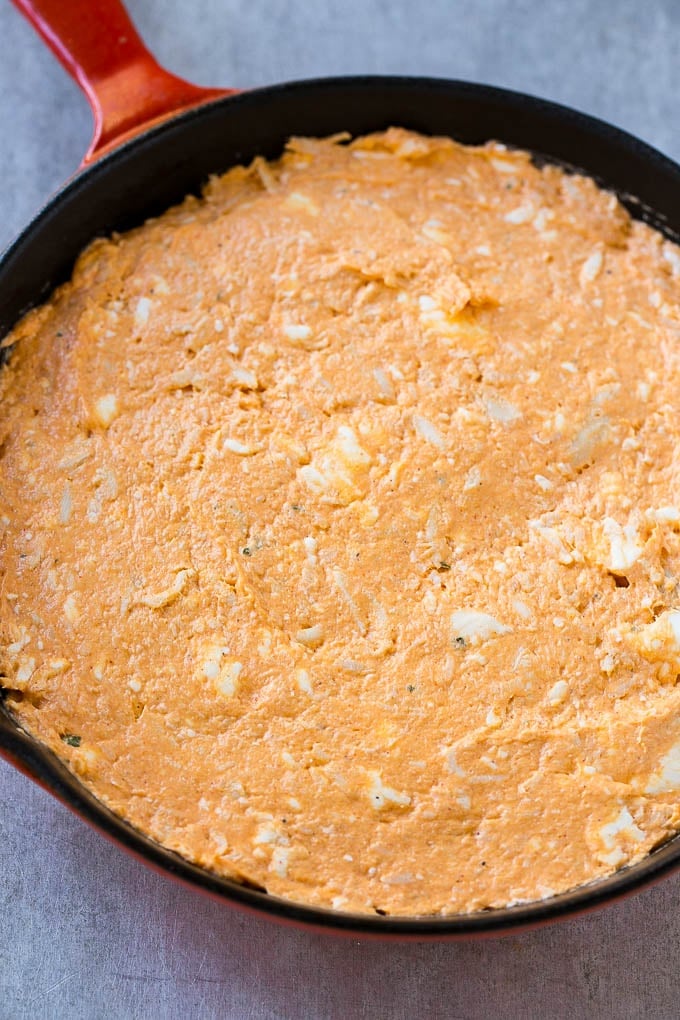 Buffalo Ranch Chicken Dip | Buffalo Chicken Dip | Baked Buffalo Dip | Cheesy Buffalo Dip #buffalowings #buffalochicken #dip #lowcarb #appetizer #sadud The base layer of cream cheese, meat, ranch and hot sauce.