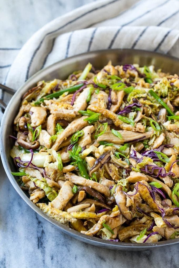 Moo Shu Chicken Recipe | Easy Chicken Recipe | Asian Chicken Recipe | Take Out Recipe | Easy Dinner Recipe #chicken #stirfry #mooshu #dinner #sadud A skillet of moo shu chicken with eggs, cabbage and mushrooms.