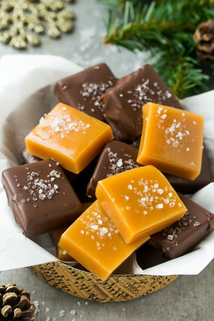 Microwave Caramels with Sea Salt Recipe | Homemade Caramels | Sea Salt Caramel | Homemade Candy #candy #caramels #caramel #microwavecaramels #homemade #dessert #sadud Chocolate covered caramels topped with sea salt.