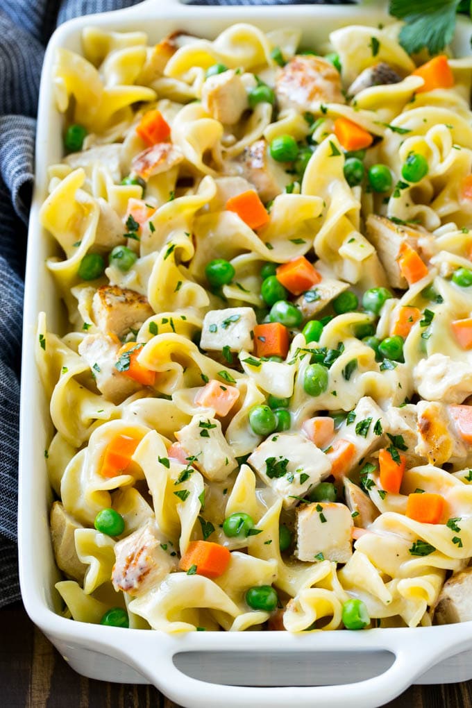 Chicken Noodle Casserole Recipe | Creamy Chicken Casserole | Cream of Chicken Soup Casserole | Noodle Casserole #casserole #chicken #noodles #dinner #pasta #sadud This easy and comforting chicken noodle casserole is ready in less than an hour.