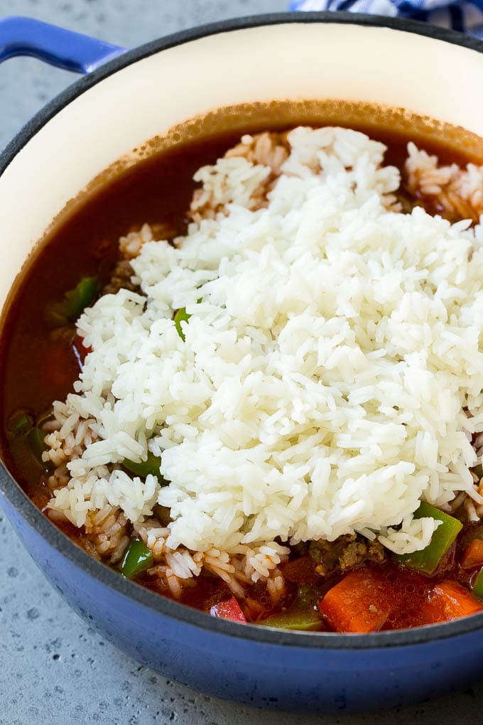 Stuffed Pepper Soup Recipe | Beef and Rice Soup | Stuffed Peppers #peppers #soup #beef #rice #dinner #sadud Cooked rice being on top of soup.