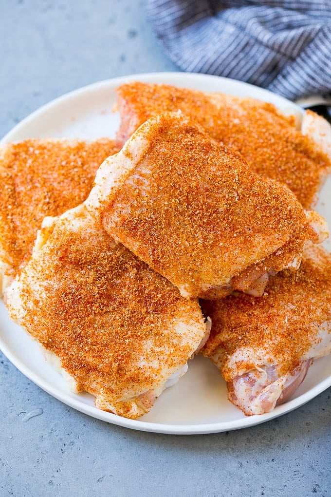 Smoked Chicken Thighs Recipe | Barbecue Chicken Thighs | Easy Chicken Thighs #chicken #barbecue #smoker #dinner #sadud Poultry coated in a BBQ spice rub.