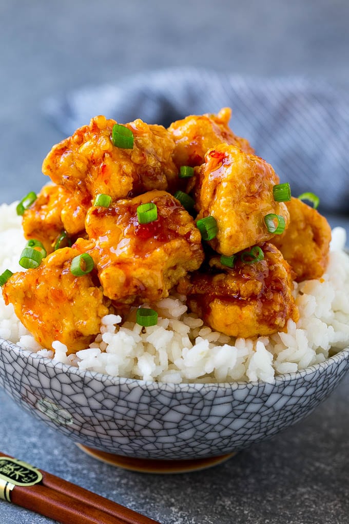 Sweet Chili Chicken Recipe | Thai Chicken | Asian Chicken #chicken #thaifood #chili #dinner #sadud Sweet chili chicken served over steamed rice.