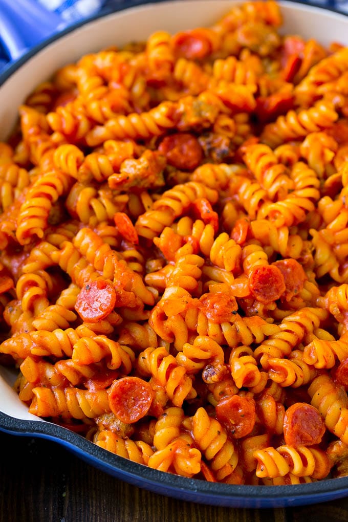 Pizza Pasta Recipe | Pepperoni Pasta | Sausage Pasta #italian #pepperoni #sausage #pizza #pasta #dinner #sadud #onepot Rotini pasta cooked with pepperoni and tomato sauce.