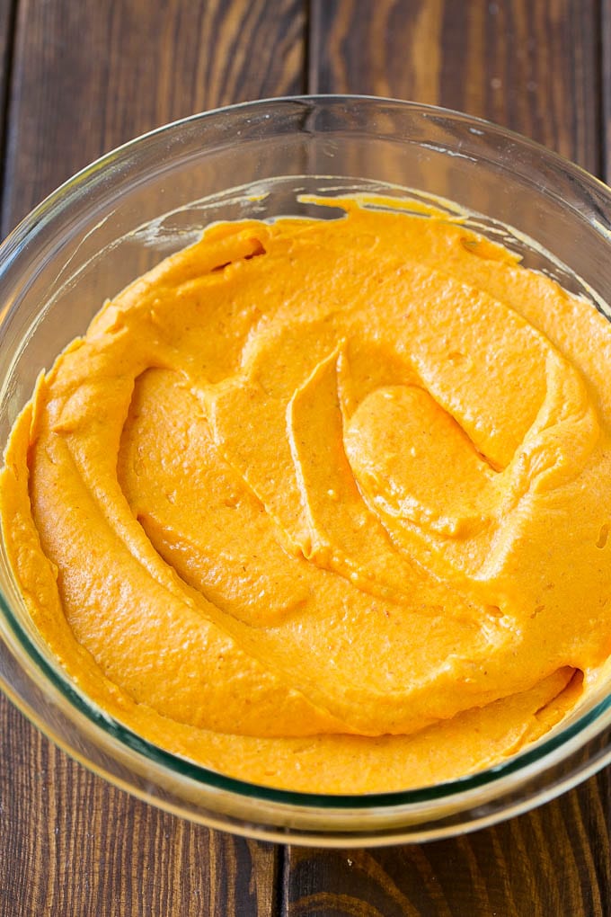 Pumpkin Dip Recipe | Dessert Dip | Pumpkin Pie Dip #pumpkin #dessert #dip #fall #thanksgiving #sadud A bowl of fluffy pumpkin dip.