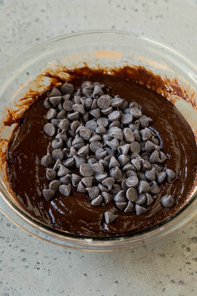 Oreo Brownies Recipe | Homemade Brownies | Chocolate Chip Brownies #brownies #oreos #chocolate #dessert #sweets #sadud Chocolate brownie batter with chocolate chips in it.