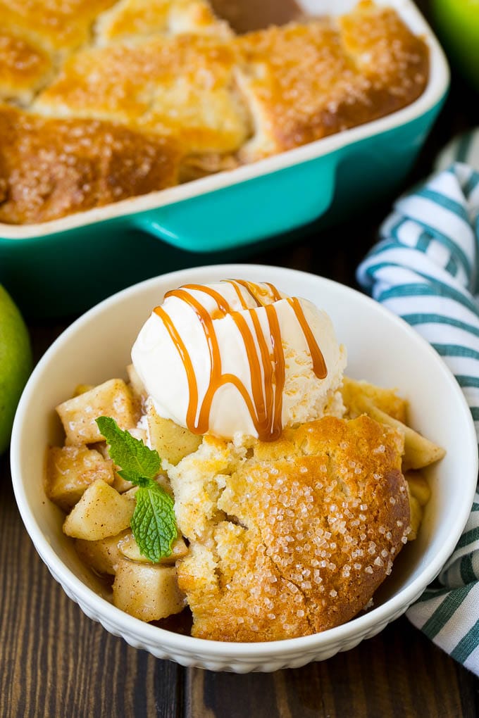 Apple Cobbler Recipe | Apple Dessert #apples #cobbler #dessert #baking #fall #sadud Apple cobbler served with vanilla ice cream and caramel sauce.