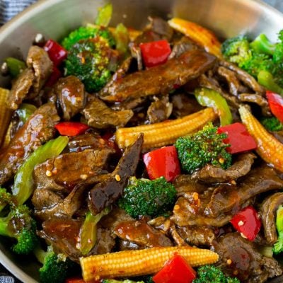 Hunan beef with vegetables in a spicy sauce.