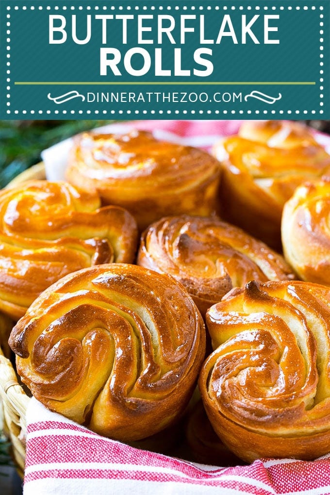 Butterflake Rolls Recipe | Easy Dinner Rolls | Homemade Dinner Rolls | Thanksgiving Rolls #rolls #bread #sidedish #baking #thanksgiving #dinner #sadud