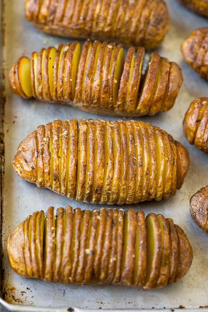 Hasselback Potatoes Recipe #potatoes #bacon #sidedish #cheese #dinner #sadud Roasted thinly sliced potatoes.