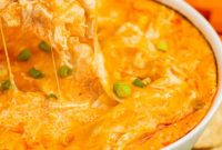 Instant Pot Buffalo Chicken Dip