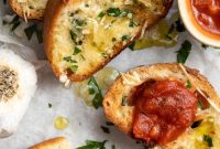 Whip Up Vegan Garlic Bread in Just 10 Minutes
