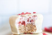 Guilt-Free Strawberry Shortcake Cups
