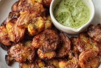 Crunchy Garlic Smashed Potatoes with Creamy Pesto Aioli