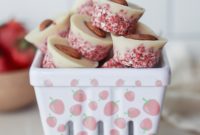 Strawberry Coconut Delights