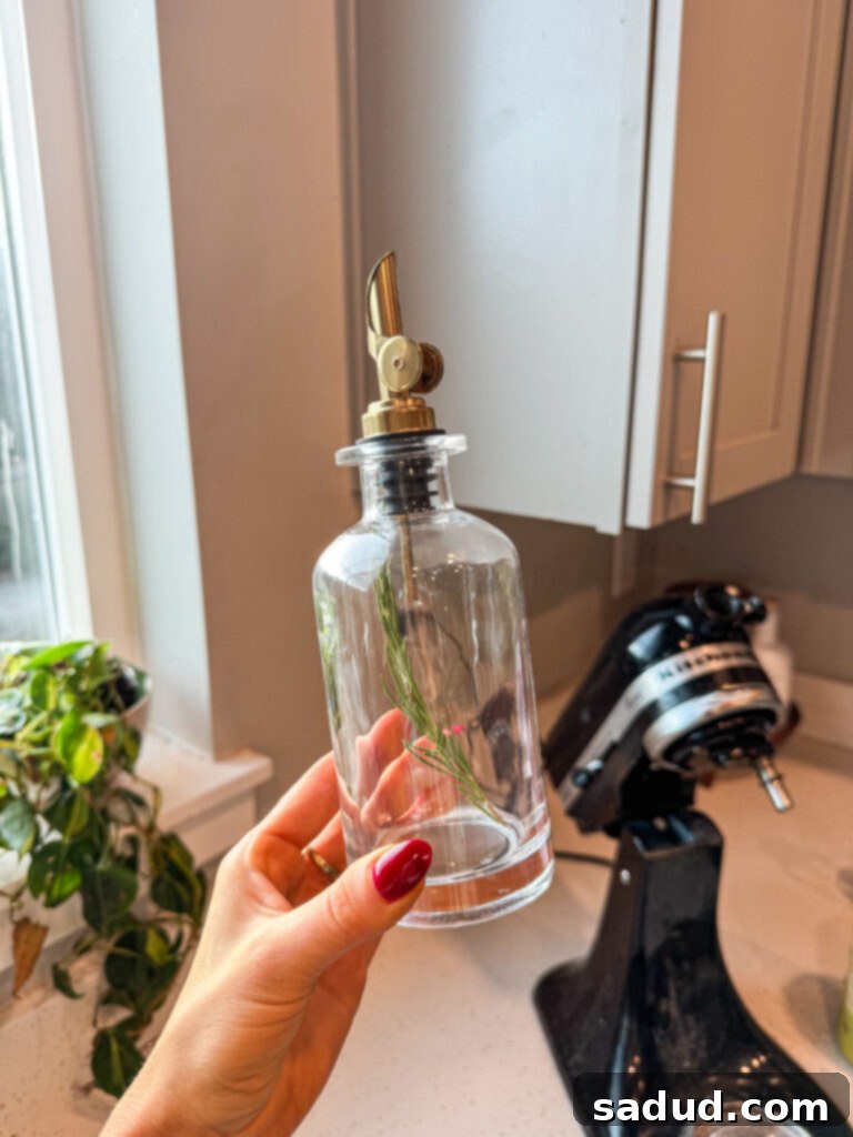 Homemade Garlic Rosemary Infused Olive Oil - DIY Edible Christmas Gift