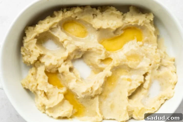 how to reheat mashed potatoes in the oven
