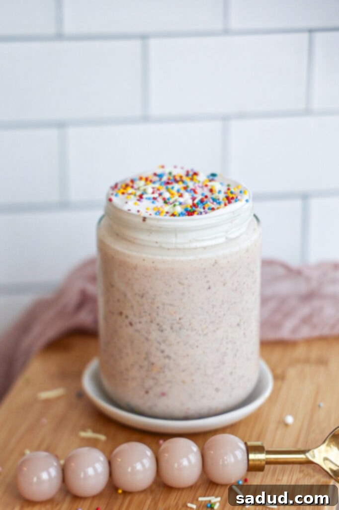 Birthday cake chia overnight oats