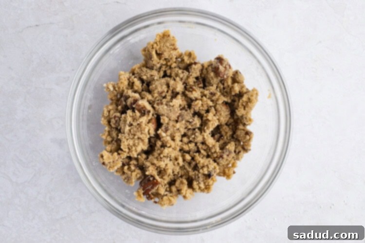 Crumbled topping mixture for sweet potato pudding