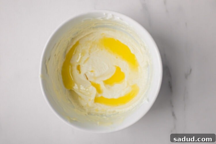Creamy butter dipping sauce for boiled artichokes.