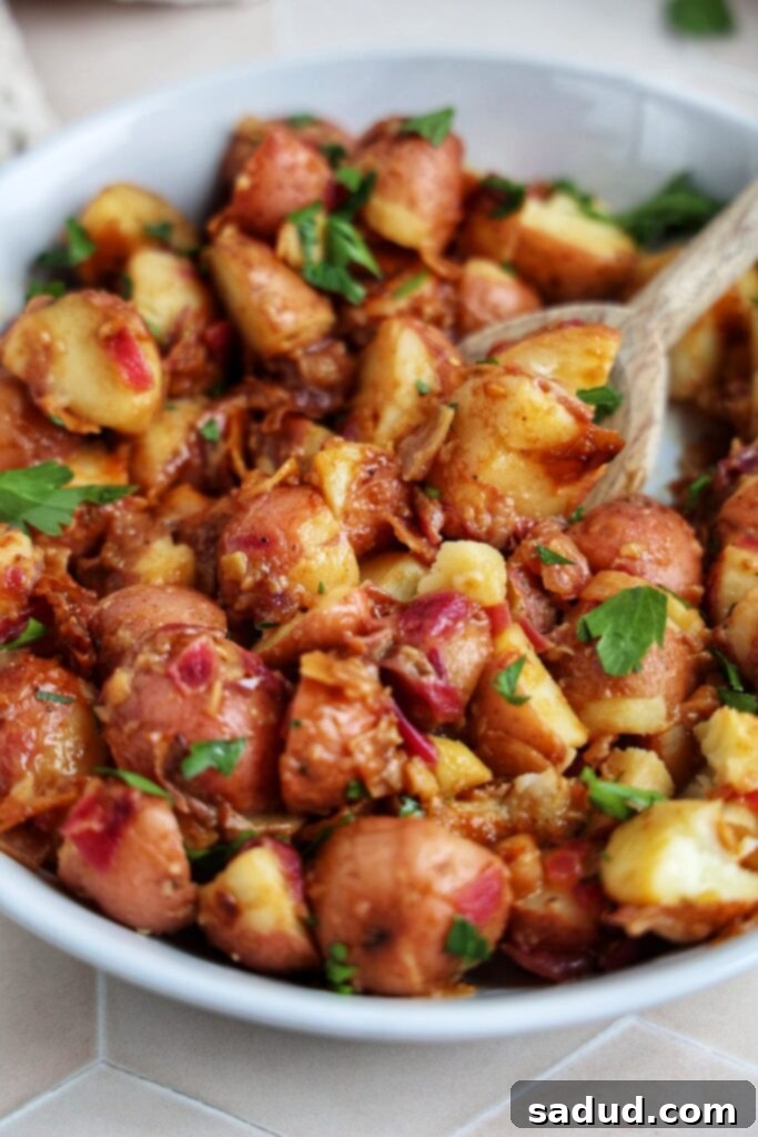 A bowl of potato salad.