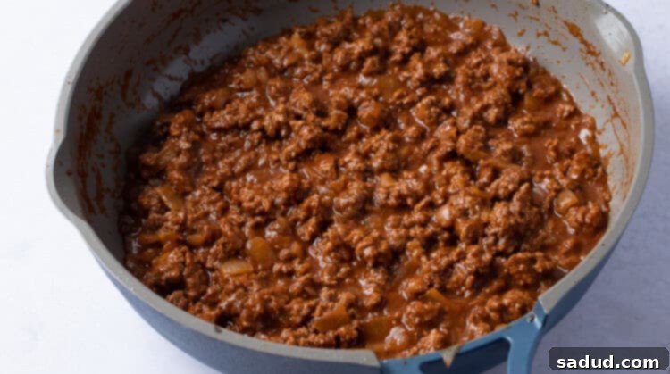 Keto sloppy Joes in a large skillet